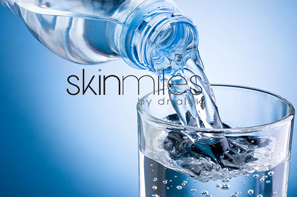 DRY-VS-DEHYDRATED-SKIN-FEATURE-IMAGE