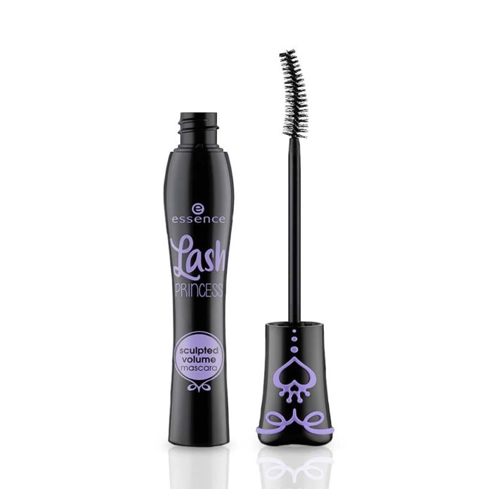 essence maximum DEFINITION waterproof volume mascara At SkinMiles
