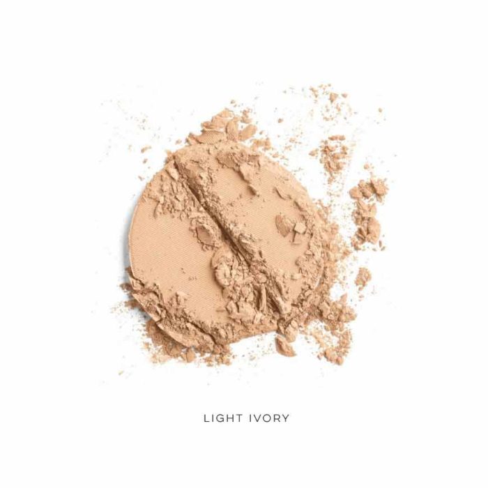 COLORESCIENCE-Natural-finish-pressed-foundation-SPF-20-Light-Ivory-Swatch