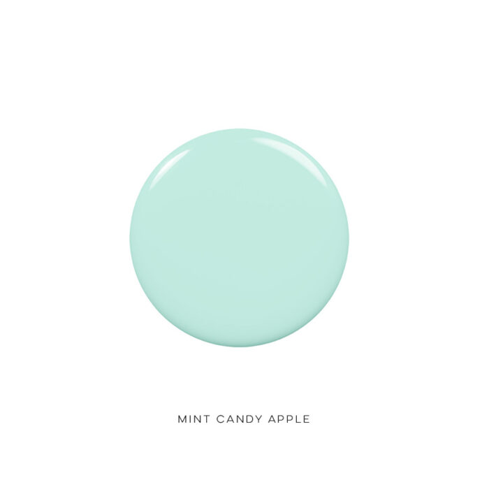 Essie-Classic-Nail-Polish-99-Mint-Candy-Apple-13.5ml-Swatch