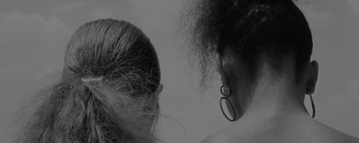 Frizz-control-humidity-affected-hair