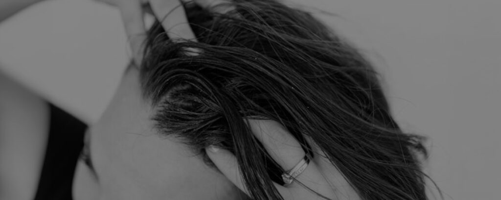 Oily-Scalp-Rebalance-Without-Stripping